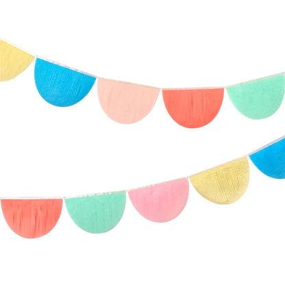 Regenbogen Seidenpapier Girlande von meri meri | Die kleine Fetenkiste | Rainbow Tissue Paper Scallop Garlands (x 2)